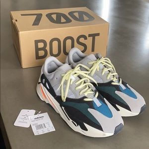 Adidas Yeezy Boost 700 Wave Runner